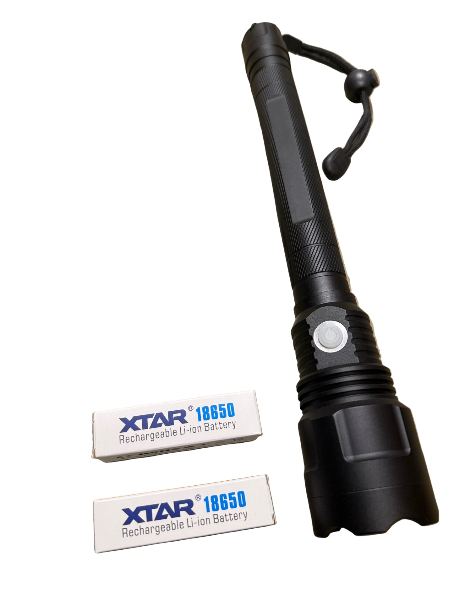 Kraftig LED lommelygte med indbygget oplader og 18650 batteri med batterier