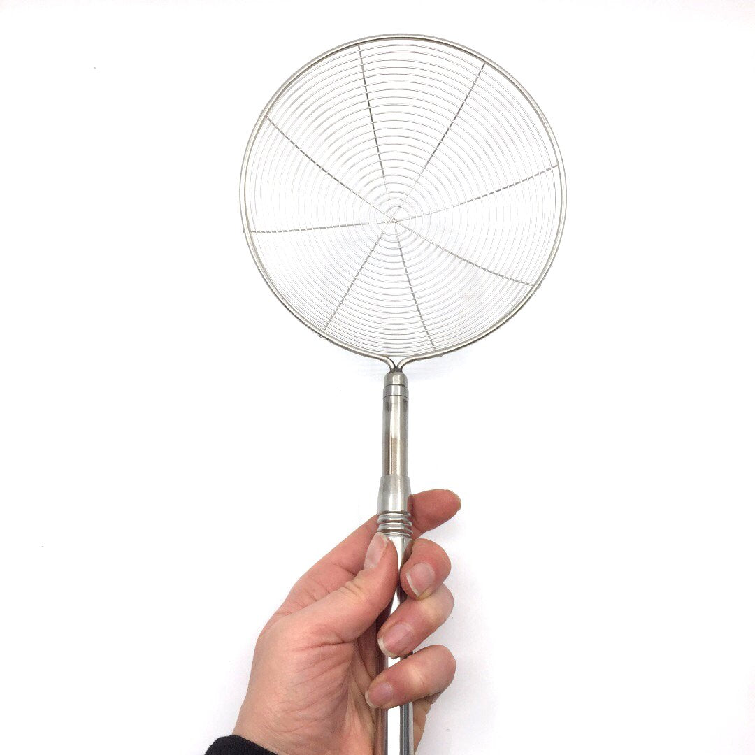 Rav-kese™ fra danske OwlBite®. Udarbejdet i rustfrit stål. Holdt i hånd.