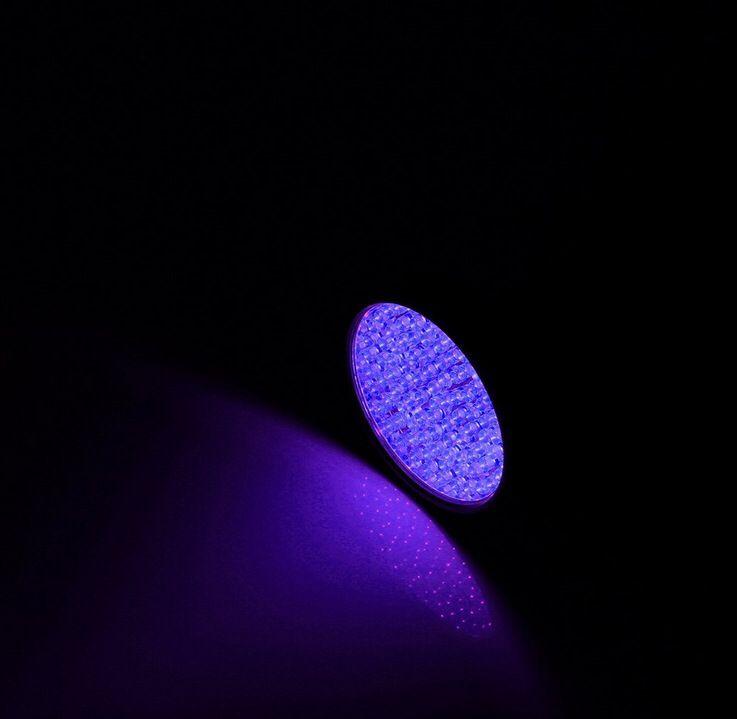 Ravlygte - Billig 100 UV-LEDs. Lyser i mørket.