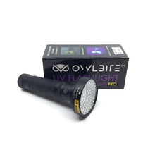 Indlæs billede til gallerivisning Ravlygte Pro™ + GRATIS Ravbrille™ - Kraftig UV-lygte fra danske OwlBite®
