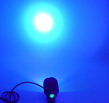 Indlæs billede til gallerivisning Ravlygte-Pandelampe™: Pandelampe med UV-lygte-lys + Gratis powerbank
